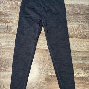 AUROLA Dream Marl
Leggings